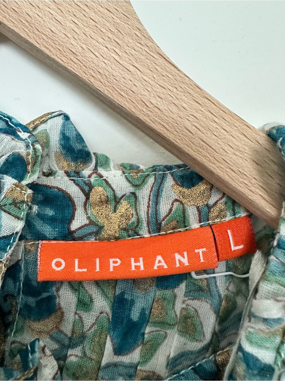 Oliphant Pintuck Ruffle Top - Picture 10 of 12
